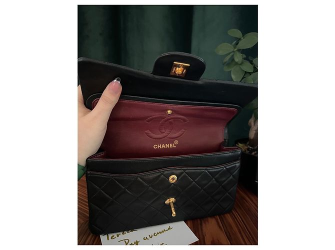 Timeless Mit Chanel Vinatage gefütterte Klappe Schwarz Gold hardware - Ansicht 7