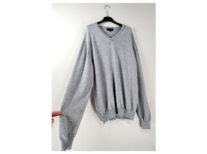Autre Marque Pull Tchibo en cachemire col V gris - vue 2