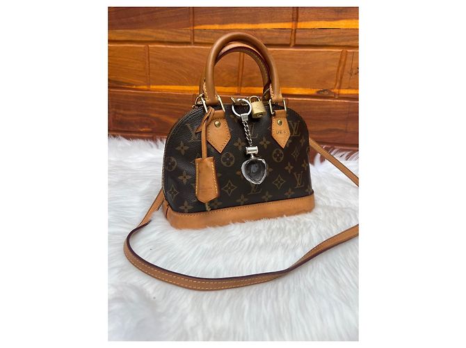 Borsa a mano Louis Vuitton Alma Marrone in cotone - vista 2