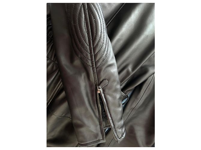 Escada Black Lambskin Coat Size 36 - view 7