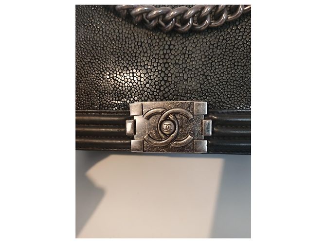 Boy Borsa a mano Chanel in pelle nera Nero - vista 7