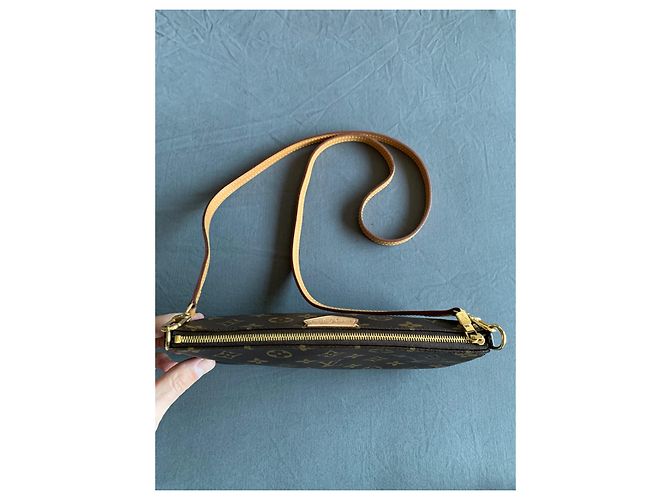 Louis Vuitton Pochette Accessoires NM bag - view 7