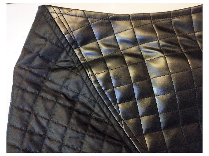 Christian Lacroix FALDA LACROIX FALDA TRAPECIO BI MATERIAL GQUARILLE T 32/34 Negro - vista 9