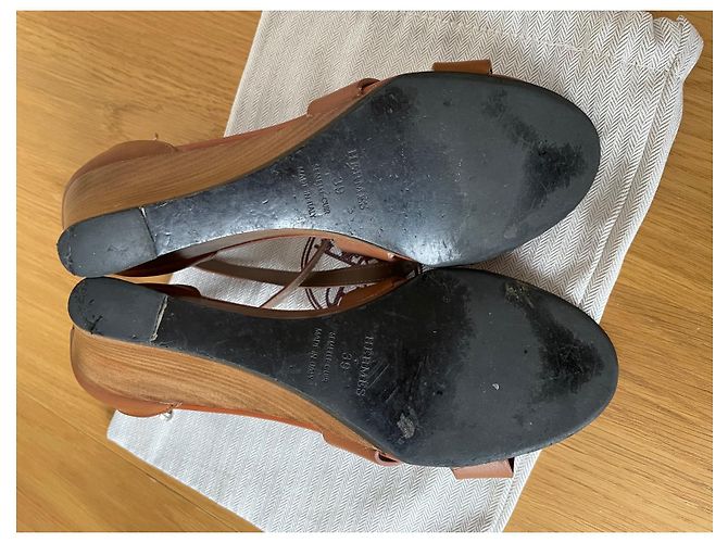 Sandali LEGGENDA Hermès Cammello Caramello - vista 3