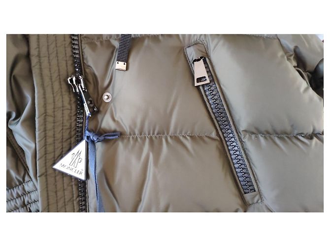 PLUMÍFERO MONCLER APHROTY LARGO Caqui - vista 8