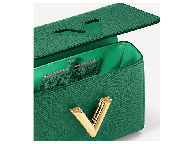 Louis Vuitton LV Twist epi verde PM - vista 4