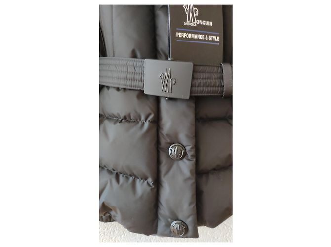 PLUMÍFERO CORTO MONCLER BEVERLEY Negro - vista 12