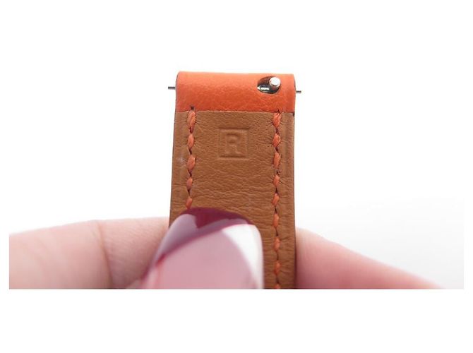 Hermès NOVA CORREIA HERMES PARA CAPE COD RELÓGIO FORRADO PM EM COURO LARANJA - vista 3