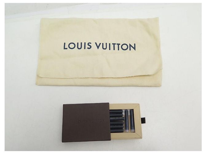 NEUER LOUIS VUITTON CARGO GLACIER FÜLLFEDERHALTER IN LACK N79042 FÜLLER Blau - Ansicht 9