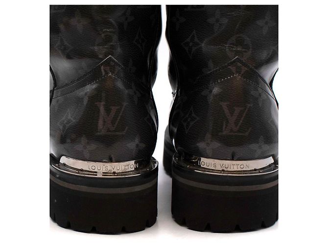 Louis Vuitton Botas Outland con cordones y monograma esmaltado Negro - vista 4