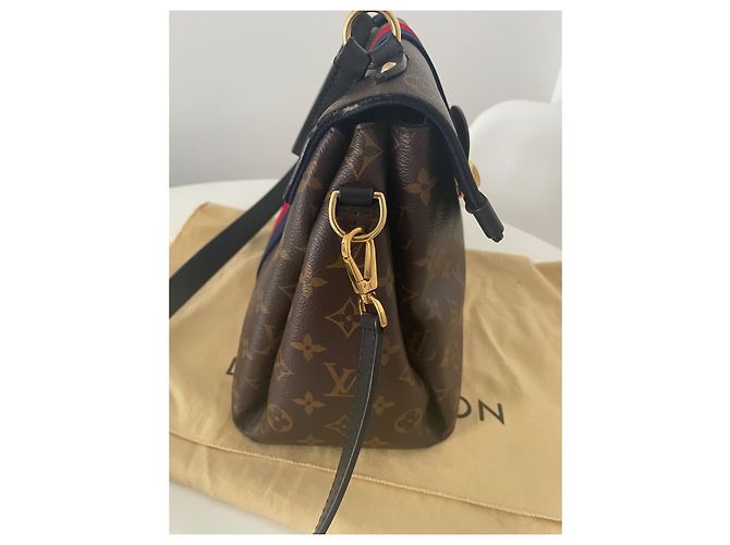 Borsa Louis Vuitton Georges MM Monogram Marrone - vista 4