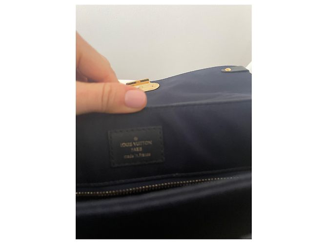 Borsa Louis Vuitton Georges MM Monogram Marrone - vista 9
