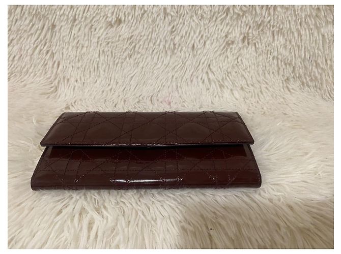 Cartera Christian Dior Cannage Aubergine Charol Burdeos - vista 3