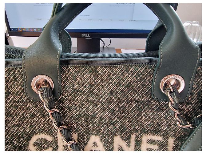 Timeless Chanel Deauville Handtasche Wolle Dunkelgrün - Ansicht 4