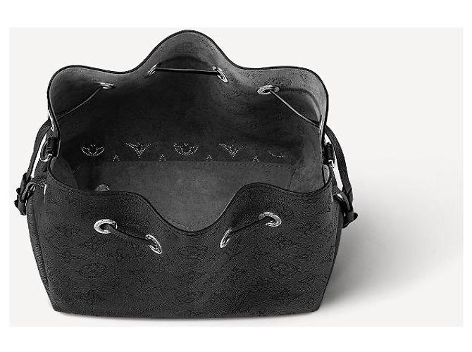 Louis Vuitton Pelle LV Bella Mahina Nero - vista 3