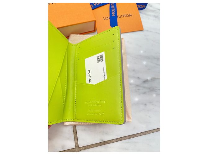Louis Vuitton Virgil Abloh Pocket Organizer Chalk Grey - view 6