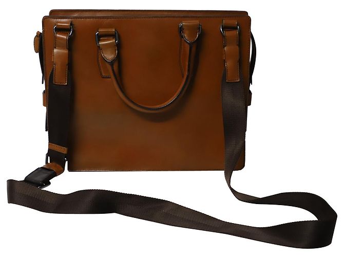 Hugo Boss Serviette Boss en Cuir Marron - vue 3