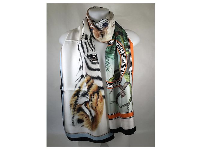 BURBERRY stola - 210 X 70 CENTIMETRO - 100% soie Multicolore - vista 4