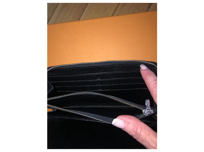 Louis Vuitton Zippy Organizer Geldbörse Schwarz Leder - Ansicht 3