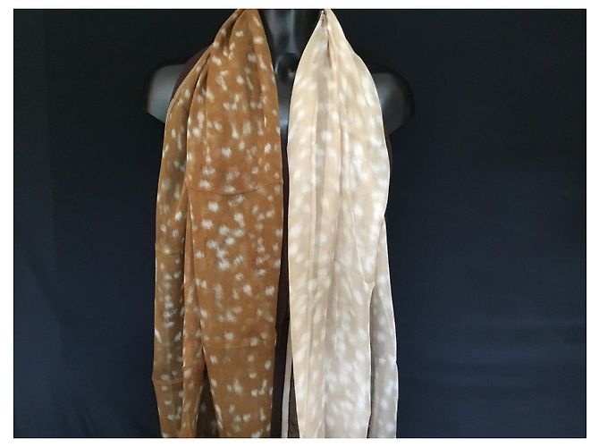 BURBERRY - Stola in Chiffon di Seta - 200 X 100 cm Marrone - vista 3