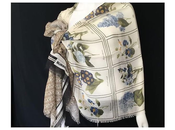BURBERRY - Stola logo pianta - 220X65 CENTIMETRO - 50% soie 50% Multicolore - vista 9