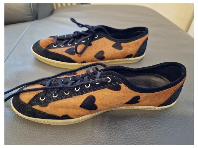 Burberry Cuori di cuoio e pelle di puledro Marrone Nero - vista 7