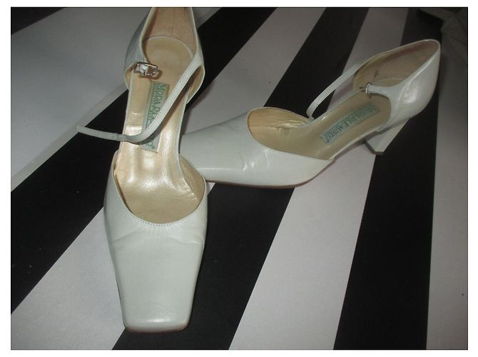 Autre Marque Décolleté Moda Di Fausto in pelle bianca tacco 7cm Bianco - vista 3
