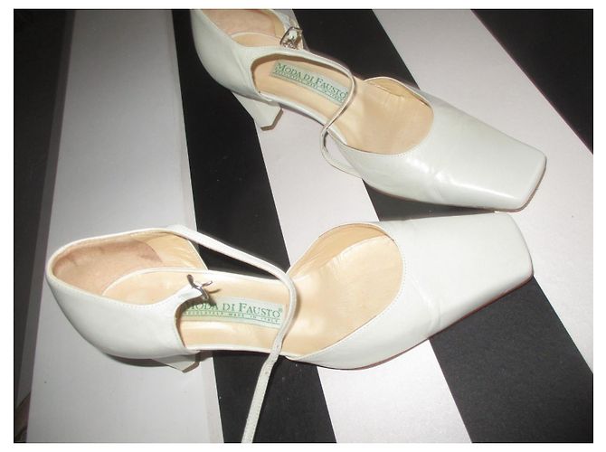 Autre Marque Décolleté Moda Di Fausto in pelle bianca tacco 7cm Bianco - vista 4