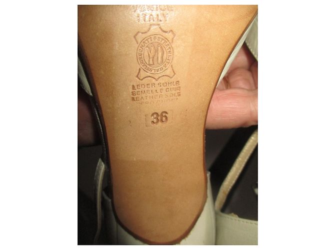 Autre Marque Décolleté Moda Di Fausto in pelle bianca tacco 7cm Bianco - vista 8
