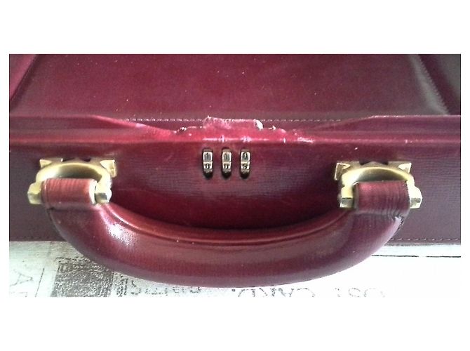 CARTELLA IN PELLE BORDEAUX MUST-HAVE DI CARTIER Bordò - vista 16