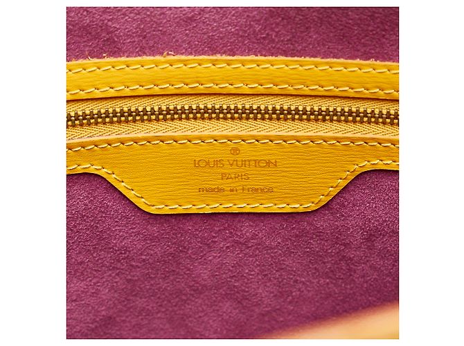 Cinturino lungo Louis Vuitton giallo Epi Saint Jacques PM - vista 6