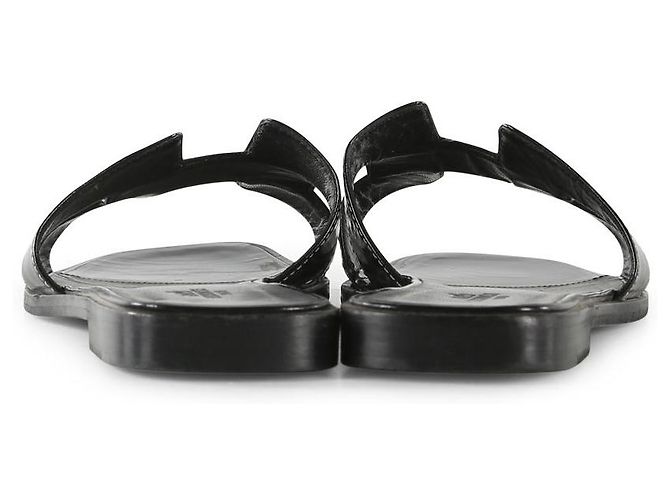Hermès Hermes Schwarzes Lackleder Oran Flat Slides - vista 4