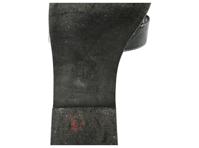 Hermès Hermes Schwarzes Lackleder Oran Flat Slides - vista 8