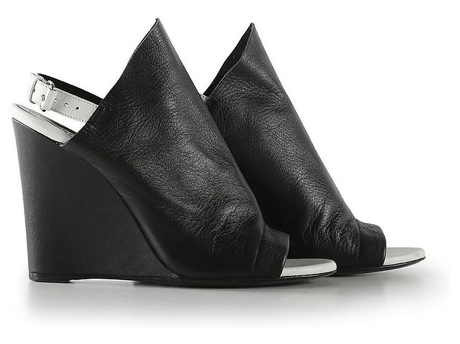 Balenciaga Sandali con zeppa in pelle nera e bianca - vista 2