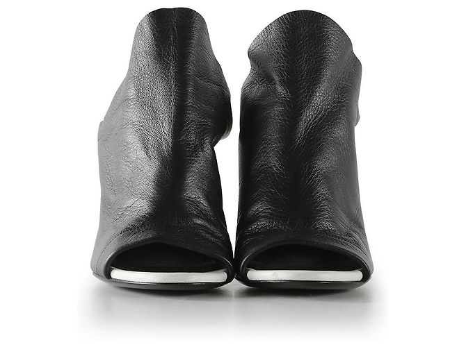 Balenciaga Sandali con zeppa in pelle nera e bianca - vista 3