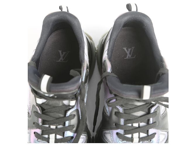 Sneakers Run Away Pulse di Louis Vuitton Grigio - vista 6