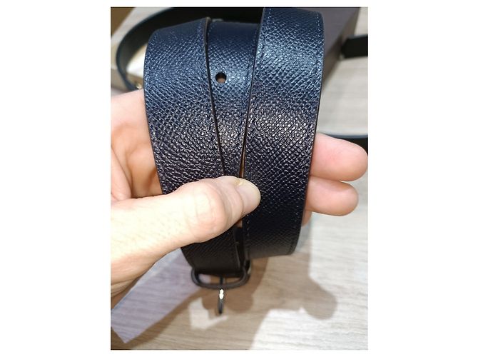 Cintura Louis Vuitton in pelle nera goffrata Nero - vista 4