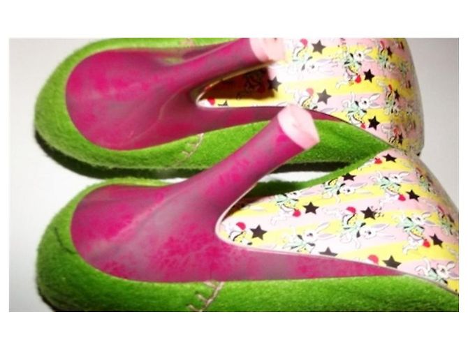 Autre Marque 1112 / 5000 Übersetzungsergebnisse Übersetzungsergebnisse IRREGULAR CHOICE PUMPS STUD HEELS POP DAMEN T UK 5 oder 38 - Ansicht 3