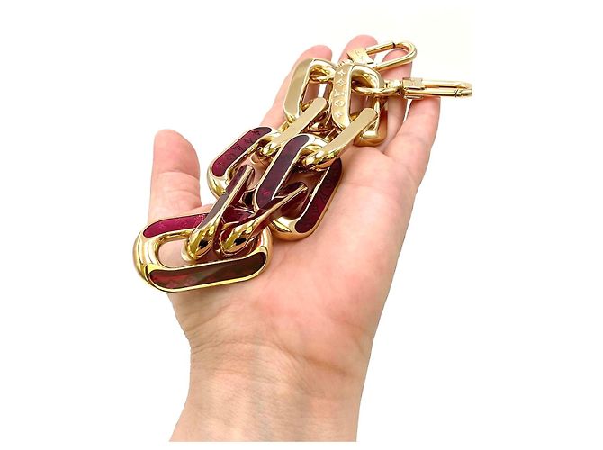 Louis Vuitton Coussin chain/strap Golden - view 8