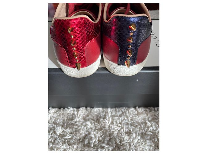 Gucci Ace Sneaker mit Spikes rot Leder 38 - Ansicht 4