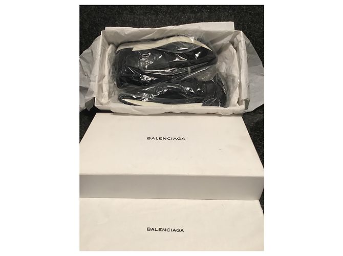 Sneakers Balenciaga nuova taglia 43 Nero Bianco - vista 12