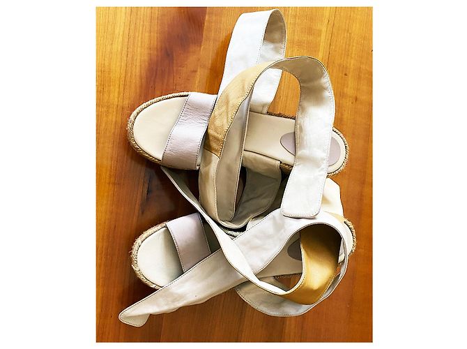 Alpargatas Chloé de piel beige - vista 3