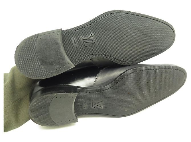 SCARPE DERBY LOUIS VUITTON IN PELLE NERA 8.5 42.5 Scarpe in pelle nera Nero - vista 3