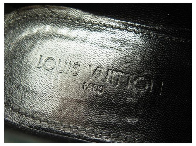 SCARPE DERBY LOUIS VUITTON IN PELLE NERA 8.5 42.5 Scarpe in pelle nera Nero - vista 4
