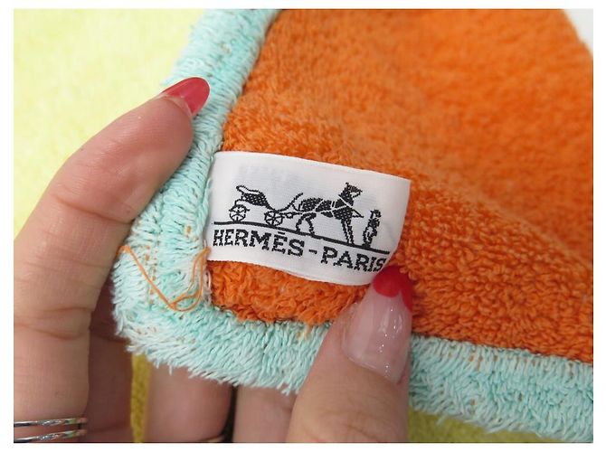 Hermès TAPIS DE PLAGE HERMES QUILLE DE BATEAU DRAP DE BAIN SERVIETTE BEACH TOWEL Multicolore - vue 5
