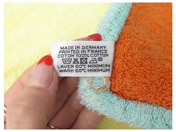 Hermès TAPIS DE PLAGE HERMES QUILLE DE BATEAU DRAP DE BAIN SERVIETTE BEACH TOWEL Multicolore - vue 6
