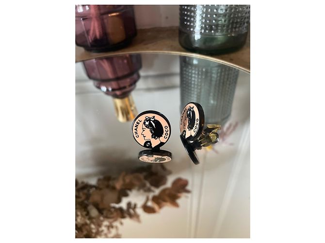 Pendientes Chanel rosas de plástico - vista 2