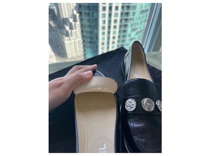 Mocassini Chanel In Pelle Nera Con Monete Nero - vista 4
