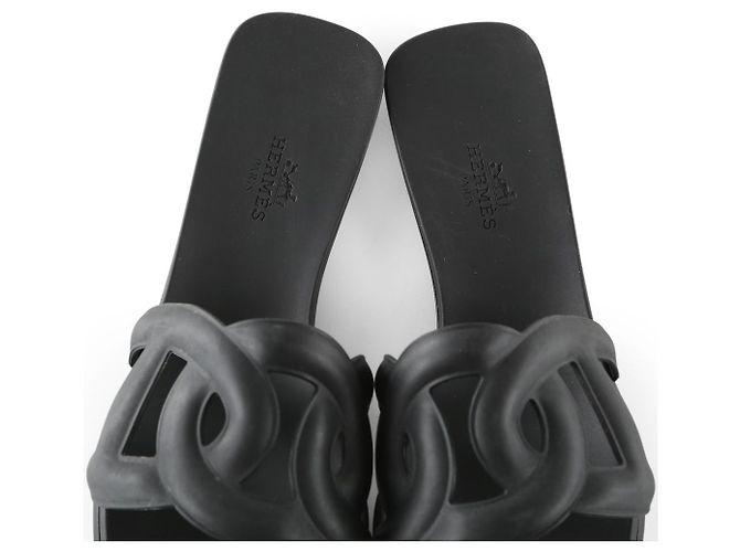 Hermès Hermes Black Rubber Aloha Sandals With "Chain D'Ancre" Motif - view 6