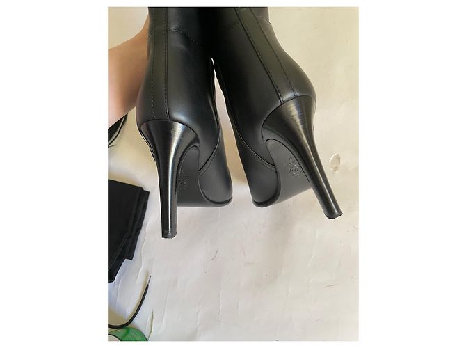 Botas Chanel de piel negra 36.5 Negro - vista 10